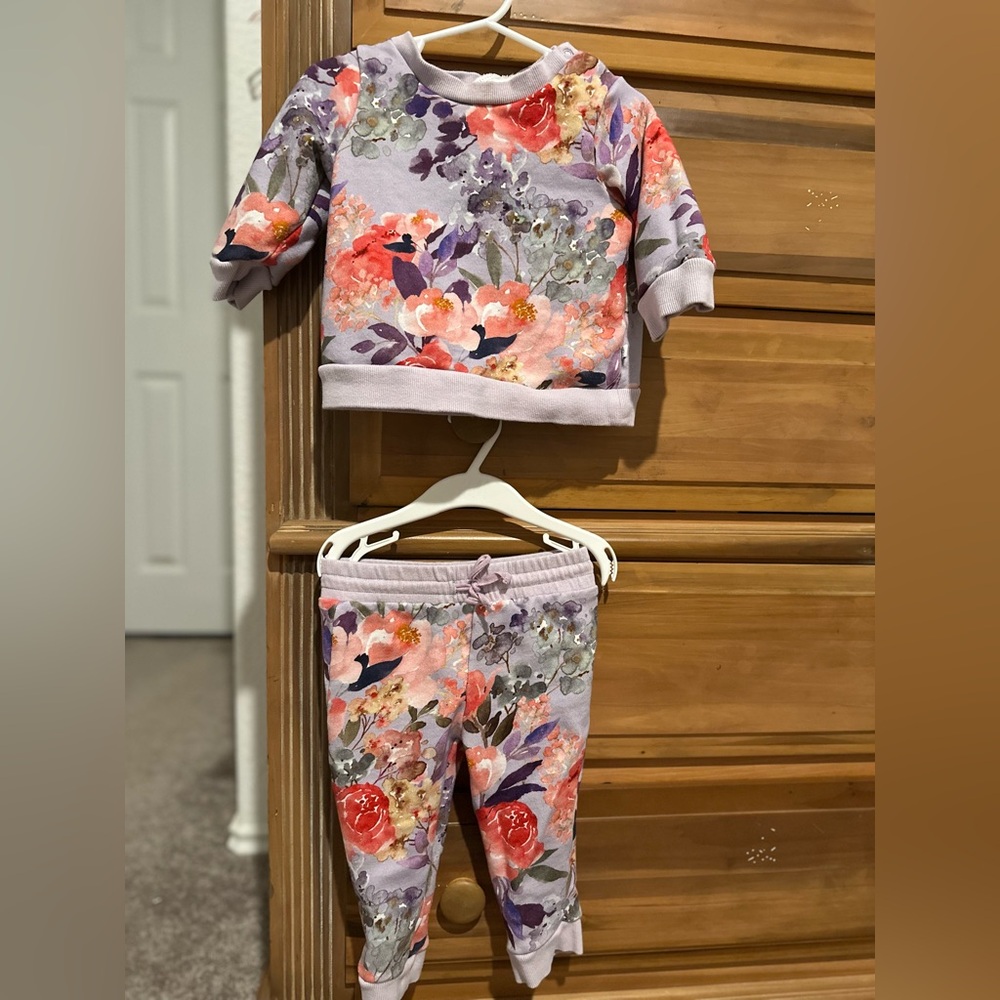 Posh Peanut Floral Sweatshirt Set